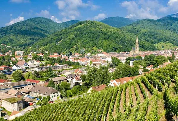 Paysage urbain et viticole du Grand Est